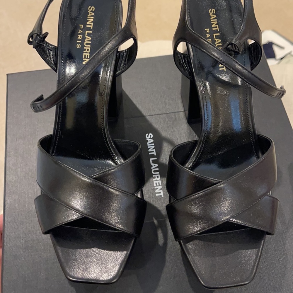 YSL Heels - Picture 3 of 4